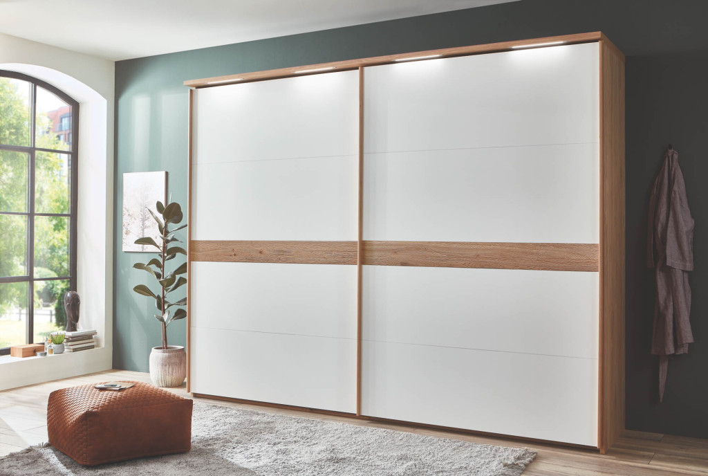 Schwebetürenschrank